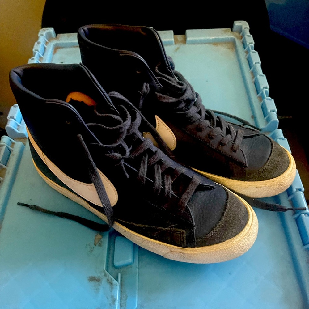Navy blue Nike